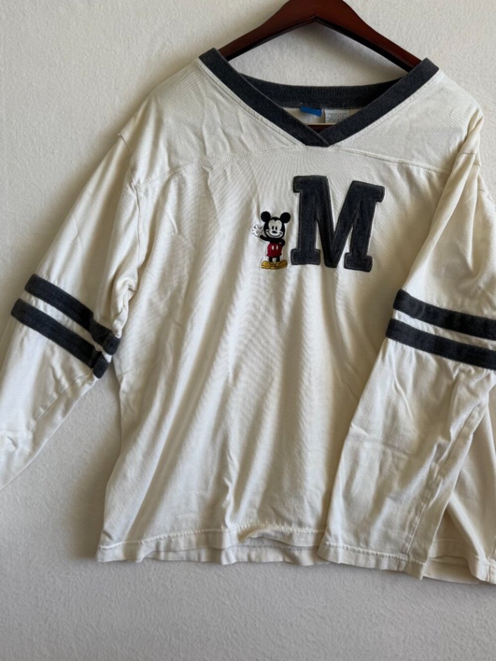 Vintage Disney Shirt Women's Size 18/20 Mickey Mouse Long Sleeve White 2000s 90s